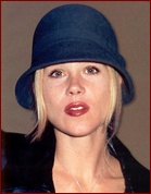 christina-applegate_15.jpg - 96 KB