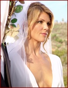 lori-loughlin_03.jpg - 137 KB