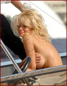 pamela-anderson_07.jpg - 137 KB