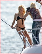 pamela-anderson_10.jpg - 193 KB