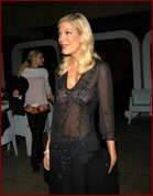 tori-spelling_02.jpg - 111 KB