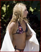 ashley-tisdale_16.jpg - 133 KB