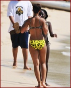 rihanna_01.jpg - 93 KB