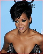 rihanna_11.jpg - 125 KB