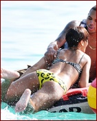 rihanna_14.jpg - 184 KB