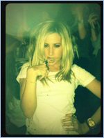 Ashley Tisdale Nude Pictures