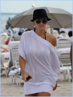 Jenny Mccarthy Nude Pictures