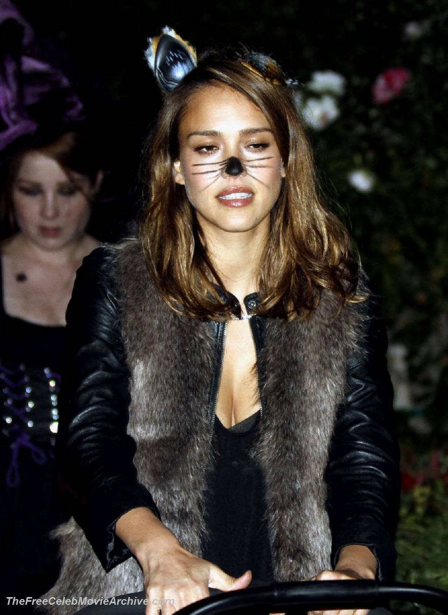 Fully jessica nude alba Jessica Alba