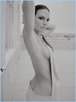 Jolene Blalock Nude Pictures