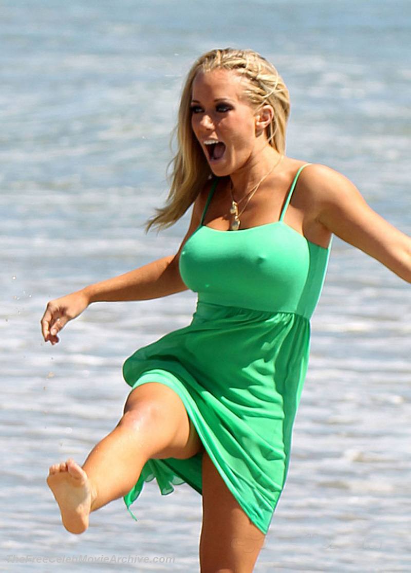 Kendra Wilkinson Nakef