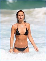 Lauren Brant Nude Pictures