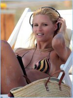 Michelle Hunziker Nude Pictures