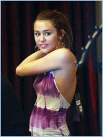 Miley Cyrus Nude Pictures