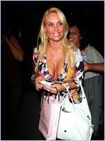 Nicole Coco Austin Nude Pictures