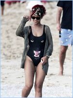 Rihanna Nude Pictures