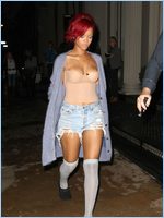 Rihanna Nude Pictures