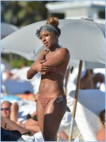 Alexandra Burke Nude Pictures