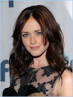 Alexis Bledel Nude Pictures