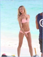 Candice Swanepoel Nude Pictures