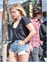 Chloe Moretz Nude Pictures