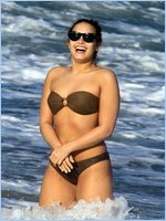 Demi Lovato Nude Pictures