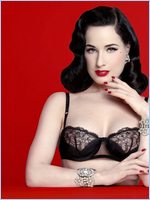 Dita Von Teese Nude Pictures