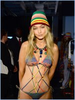 Gigi Hadid Nude Pictures