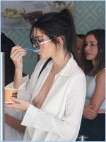 Kendall Jenner Nude Pictures