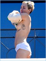 Miley Cyrus Nude Pictures