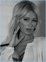 Paris Hilton Nude Pictures