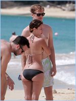 Rachel Bilson Nude Pictures