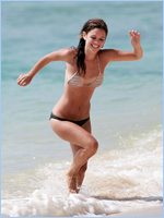 Rachel Bilson Nude Pictures