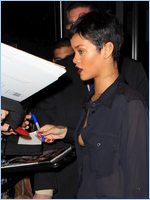 Rihanna Nude Pictures