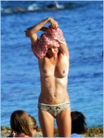 Sadie Frost Nude Pictures