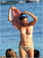 Sadie Frost Nude Pictures