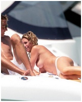 abigail-clancy_16.jpg - 92 KB