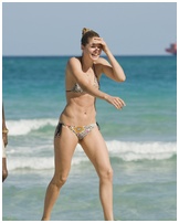 doutzen-kroes_09.jpg - 124 KB