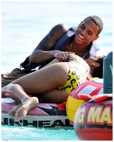 rihanna_10.jpg - 210 KB