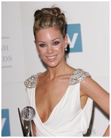 roxanne-mckee_16.jpg - 130 KB