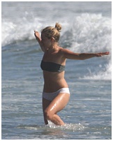 sienna-miller_03.jpg - 158 KB