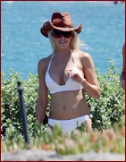 heather-locklear_03.jpg - 163 KB