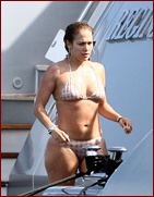 jennifer-lopez_01.jpg - 150 KB