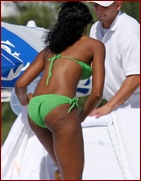 kelly-rowland_04.jpg - 107 KB