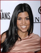 kourtney-kardashian_08.jpg - 136 KB