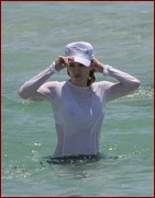 madonna_14.jpg - 115 KB