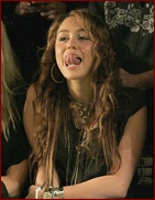 miley-cyrus_15.jpg - 146 KB