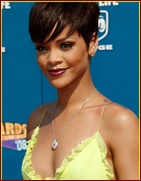 rihanna_02.jpg - 112 KB