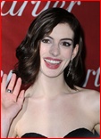 Anne Hathaway  nude