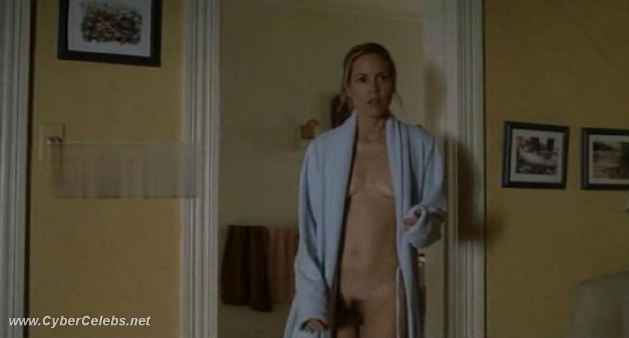 Maria Bello Nude Photos 8