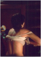 Mandy Moore nude
